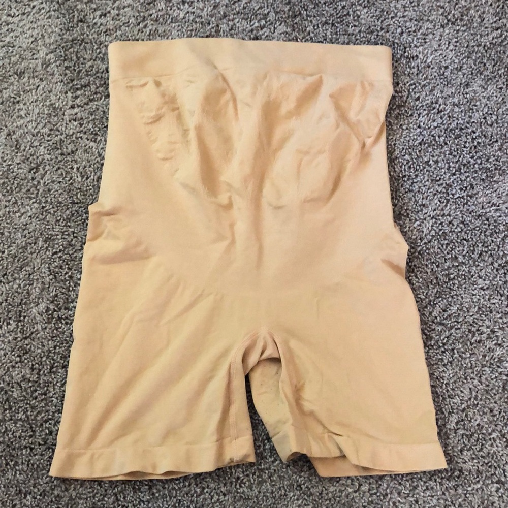Size M Maternity Shapewear